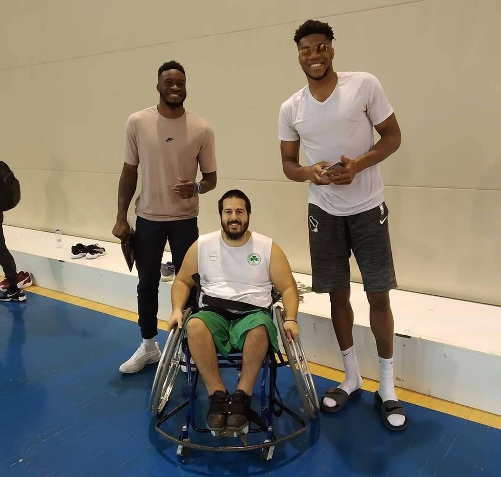 Παναθηναϊκός ΑμεΑ: Με τον Γιάννη και Θανάση Αντετοκούνμπο η προπόνηση του «τριφυλλιού»! (photos)