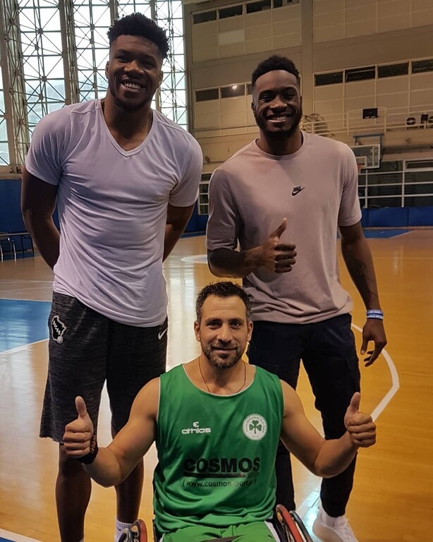 Παναθηναϊκός ΑμεΑ: Με τον Γιάννη και Θανάση Αντετοκούνμπο η προπόνηση του «τριφυλλιού»! (photos)