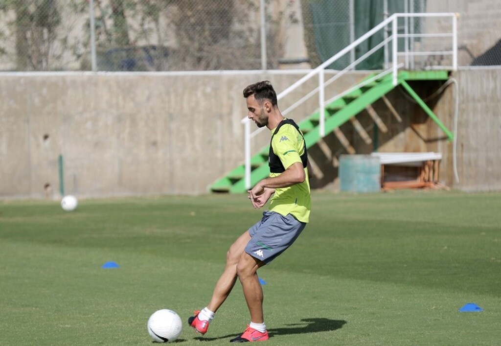 Παναθηναϊκός: Ευχές και τούρτα έκπληξη σε Μαουρίσιο! (Photos & Video)