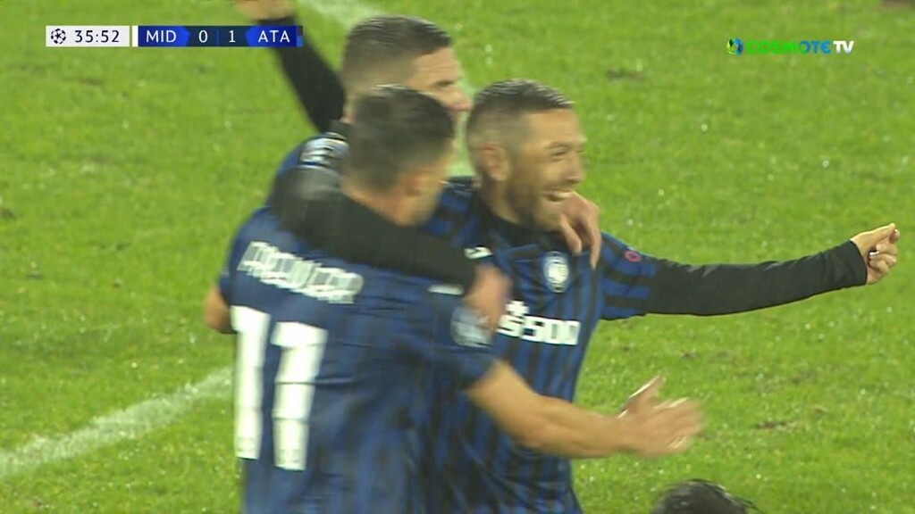 Μίντιλαντ-Αταλάντα: «Τραγουδάνε» στη βροχή οι Ιταλοί (videos)