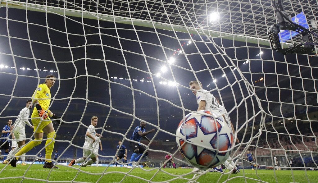 Champions League: Όλα τα γκολ και οι βαθμολογίες των ομίλων της Τετάρτης (videos)