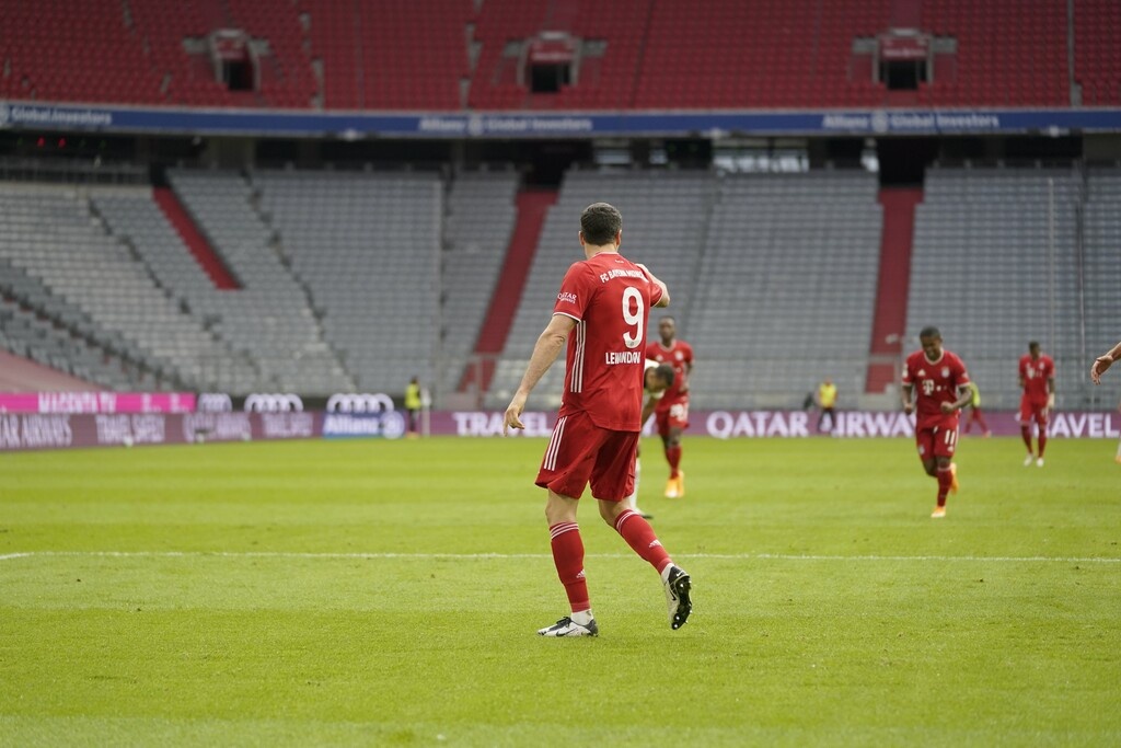 Bundesliga: Πεντάρα με Λεβα-γκολ, ανατροπή Λειψία, Γκλάντμπαχ (videos+photos)