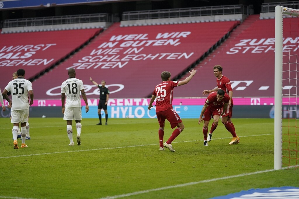 Bundesliga: Πεντάρα με Λεβα-γκολ, ανατροπή Λειψία, Γκλάντμπαχ (videos+photos)