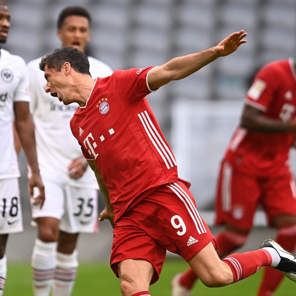 Μπάγερν Μονάχου: Φουλ για ρεκόρ ο Λεβαντόφσκι (photos+video)