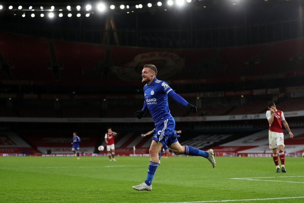 Λέστερ: Με εκτελεστή Βάρντι πήρε το ντέρμπι με Άρσεναλ και ετοιμάζεται για ΑΕΚ (video+photos)