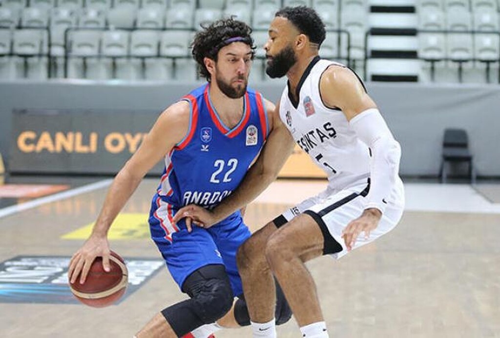 Συναγερμός στην Εφές πριν το παιχνίδι με τον Ολυμπιακό: Βρέθηκε θετικό κρούσμα κορονοϊού (photos)