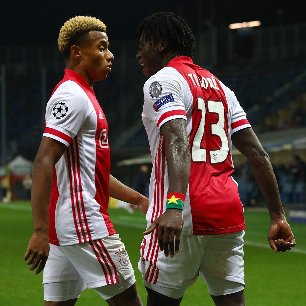 Αταλάντα-Άγιαξ: «Θωρηκτό» Ζαπάτα ισοφαρίζει με δύο γκολ σε λίγα λεπτά! (videos+photos)