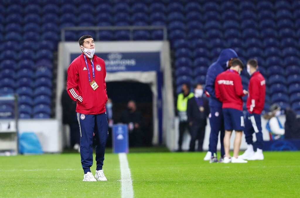 Πόρτο - Ολυμπιακός: Η «ερυθρόλευκη» άφιξη στο Ντραγκάο (photos+video)