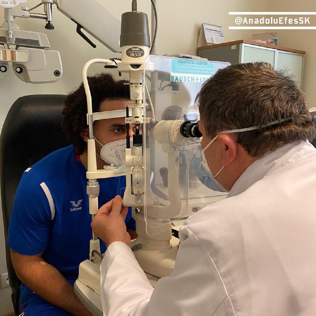 Αναντολού Εφές: Φουλάρει για Ολυμπιακό ο Λάρκιν (photos)