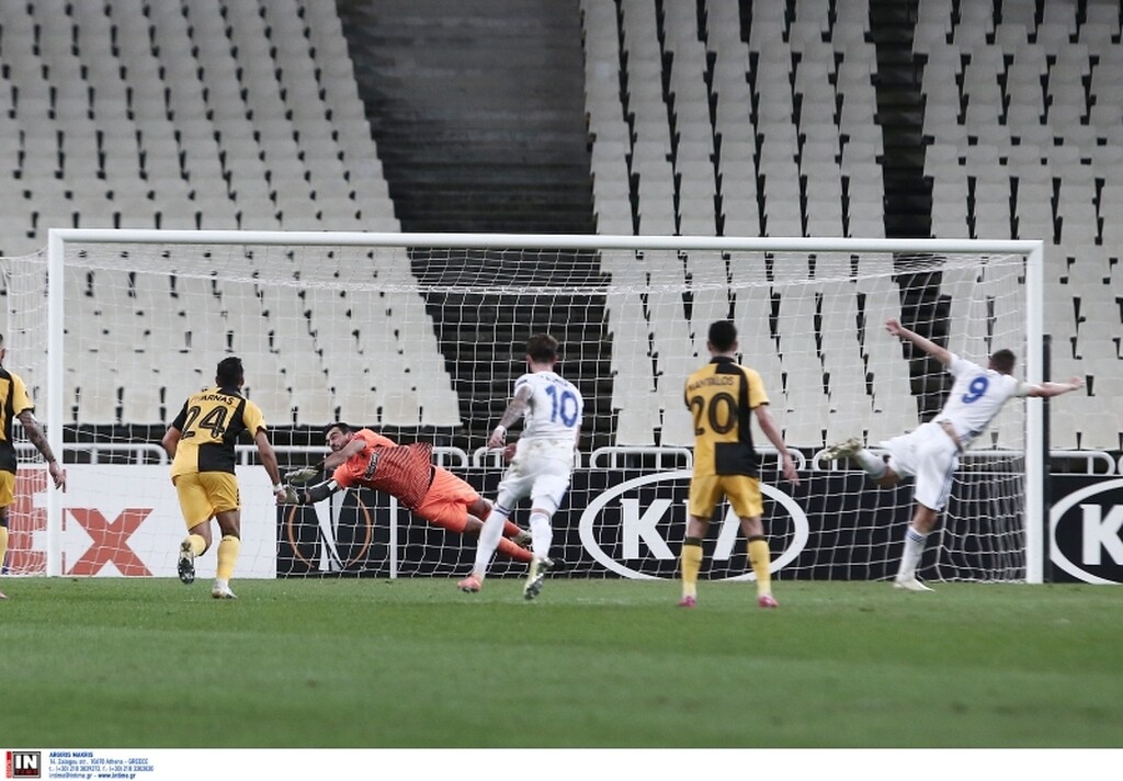 ΑΕΚ-Λέστερ: Ο Βάρντι σόκαρε τον ΟΑΚΑ και τον... Τσιντώτα (photos+video)