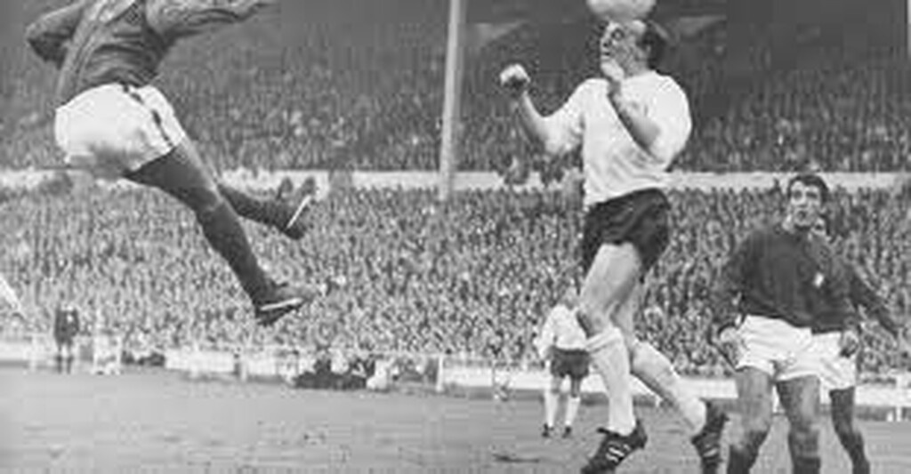 Θρήνος στην Αγγλία: «Έφυγε» παλαίμαχος άσος (photos)