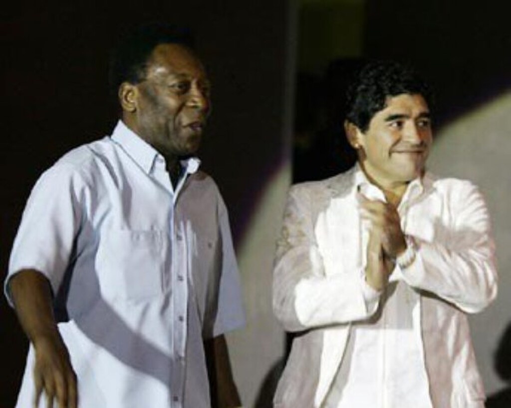 Πελέ σε Μαραντόνα: «Πάντα θα σε χειροκροτώ»! (Photos)