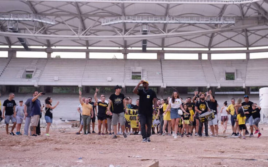 Ταμαντανί Ενσαλίβα: Το επικό video clip του «Έλα στο γήπεδο» (video+photos)