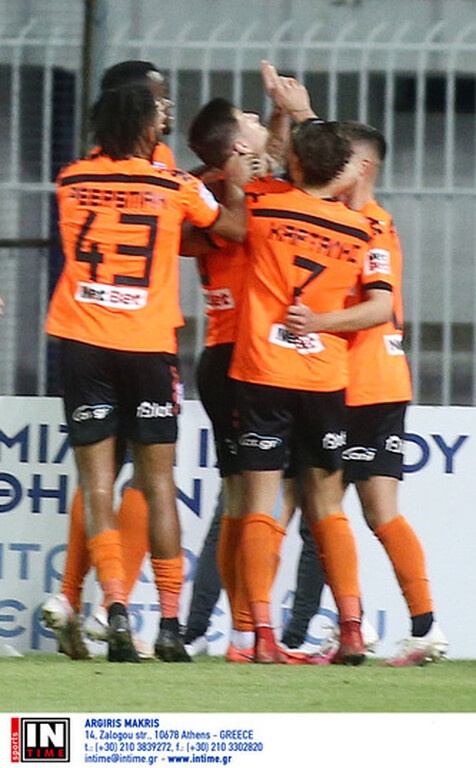 Super League: Έτσι πέρασε από το Περιστέρι ο ΠΑΣ Γιάννινα (video+photos)