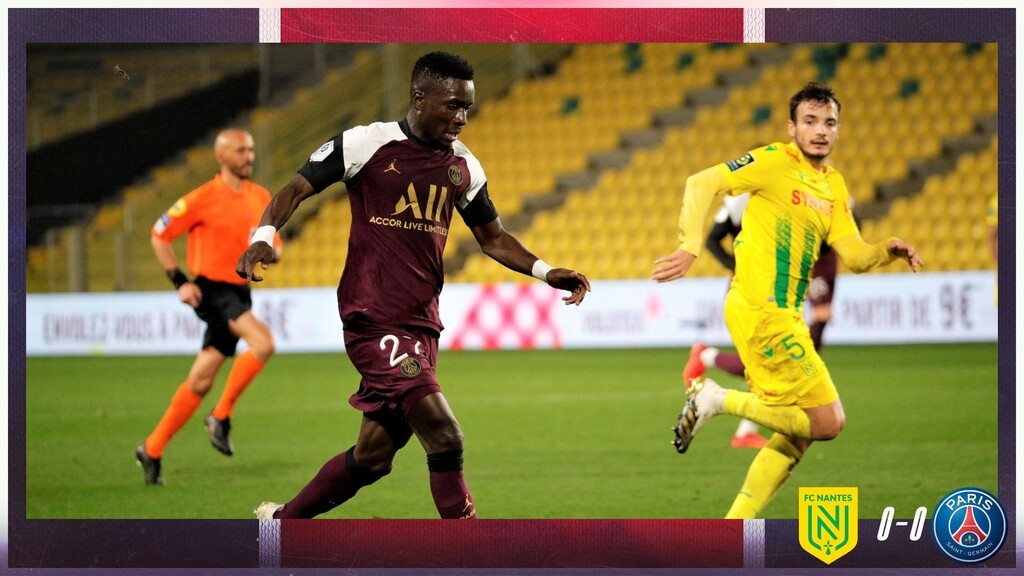 Ligue1: Η Παρί Σ.Ζ. νίκησε 0-3 εκτός έδρας τη Ναντ και είνα μόνη στην κορυφή (video+photos)
