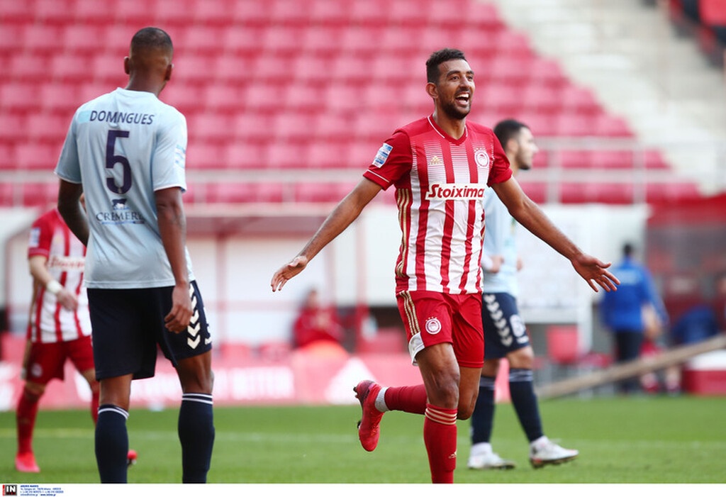 Super League: Δεύτεροι στους σκόρερ Καρλίτος, Δουβίκας, ανέβηκαν Χασάν, Σφιντέρσκι (photos)