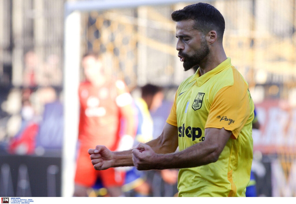 Super League: Δεύτεροι στους σκόρερ Καρλίτος, Δουβίκας, ανέβηκαν Χασάν, Σφιντέρσκι (photos)