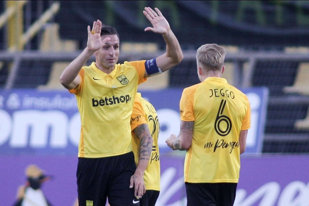 Super League: Η βαθμολογία μετά τα ματς της Κυριακής (1/11)