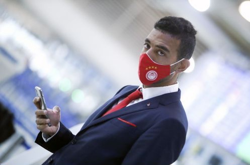 Μάντσεστερ Σίτι-Ολυμπιακός: Αναχώρησαν για Αγγλία οι «ερυθρόλευκοι»