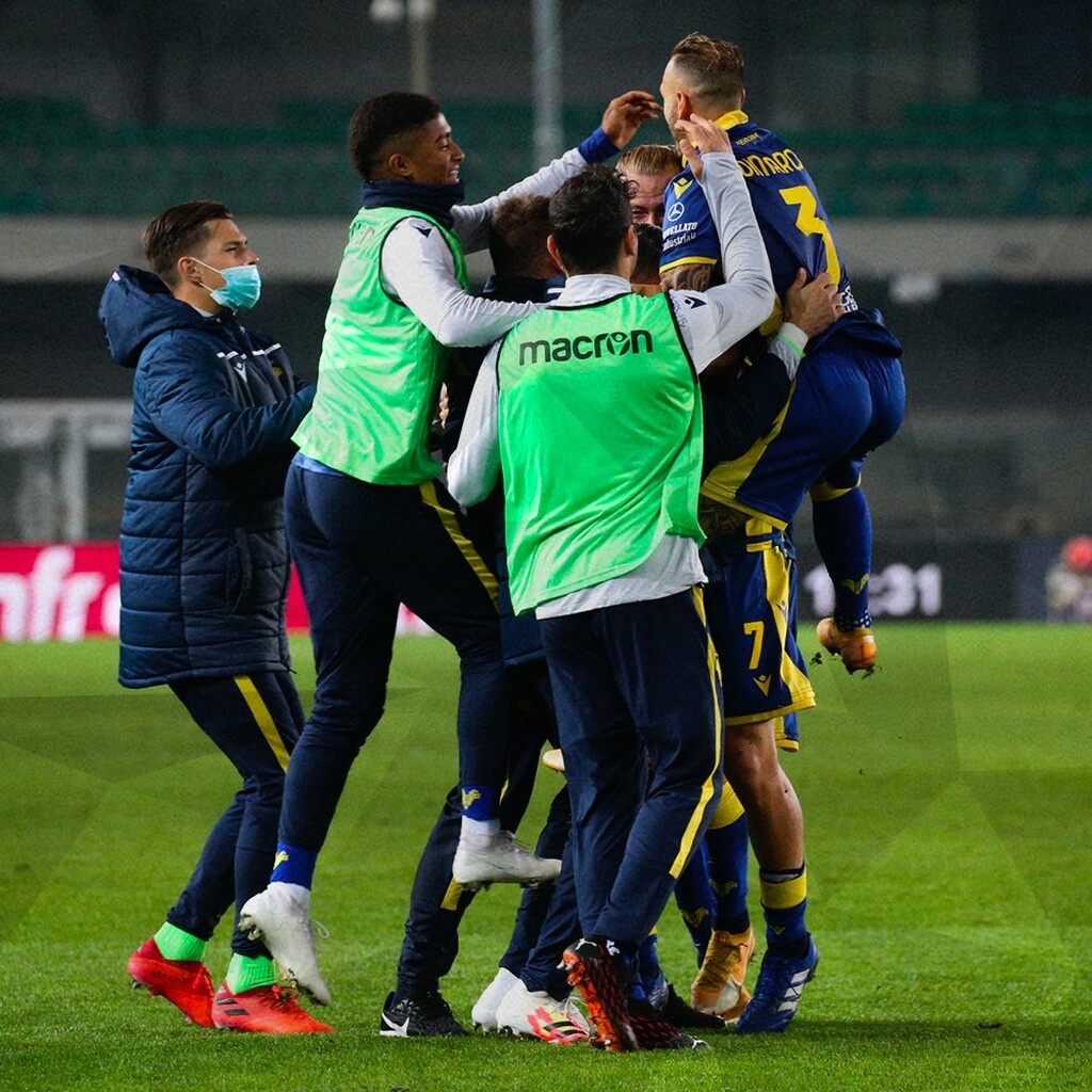 Serie A: Σκαρφαλώνει η Ελλάς Βερόνα (photos)