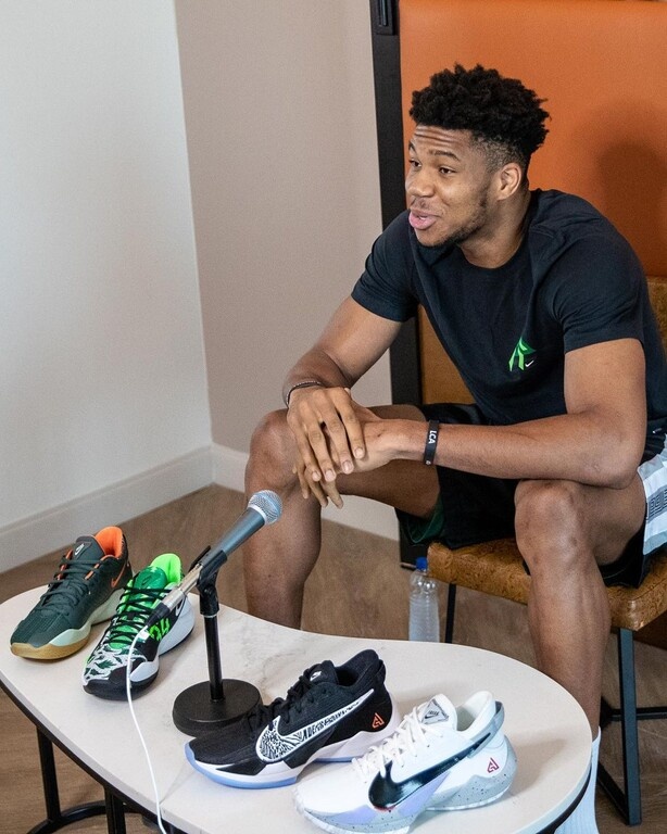 NBA: «Βόμβα» για Αντετοκούνμπο - Οι προτάσεις Ουόριορς και Χιτ και ο φόβος των Μπακς (photos)