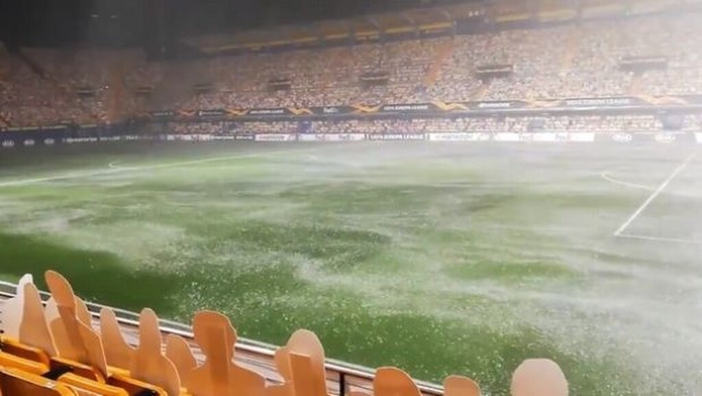 Europa League: «Πισίνα» το γήπεδο της Βιγιαρεάλ πριν τη «μάχη» με τη Μακάμπι του Δώνη (video+photos)