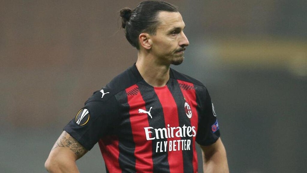 Ζλάταν Ιμπραΐμοβιτς: MVP Οκτωβρίου στη Serie A (photos+video)