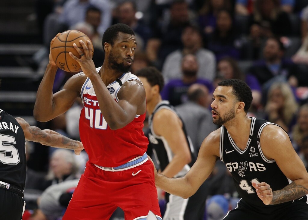 NBA: Οι Μπακς δελεάζουν τον Αντετοκούνμπο με παικταράδες δίπλα του (photos)