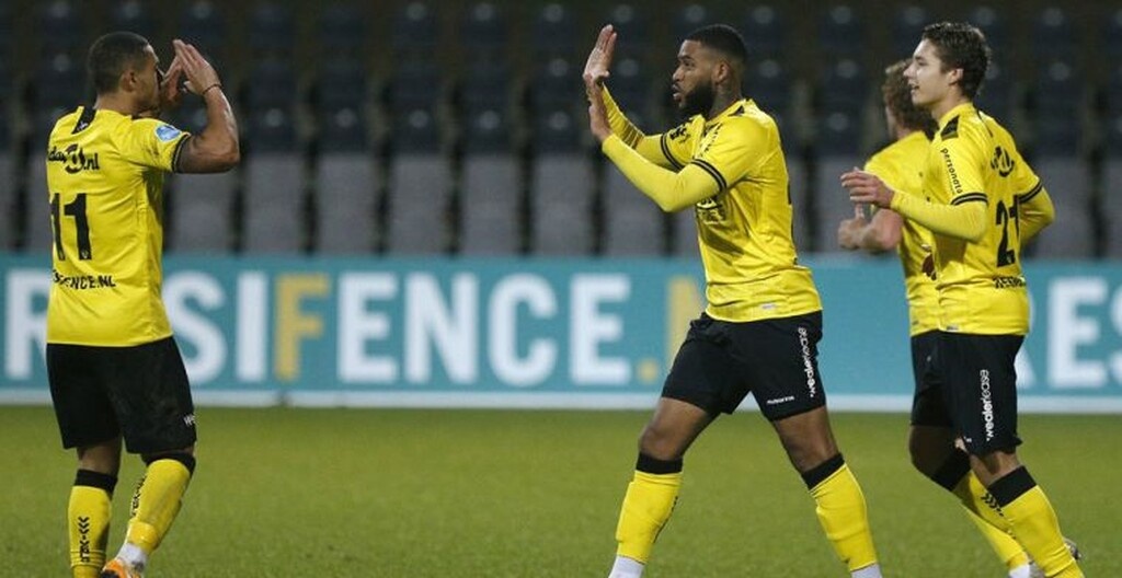 Ασταμάτητος ο Γιακουμάκης! Βρήκε και πάλι δίχτυα για τη Φένλο (photos+video)