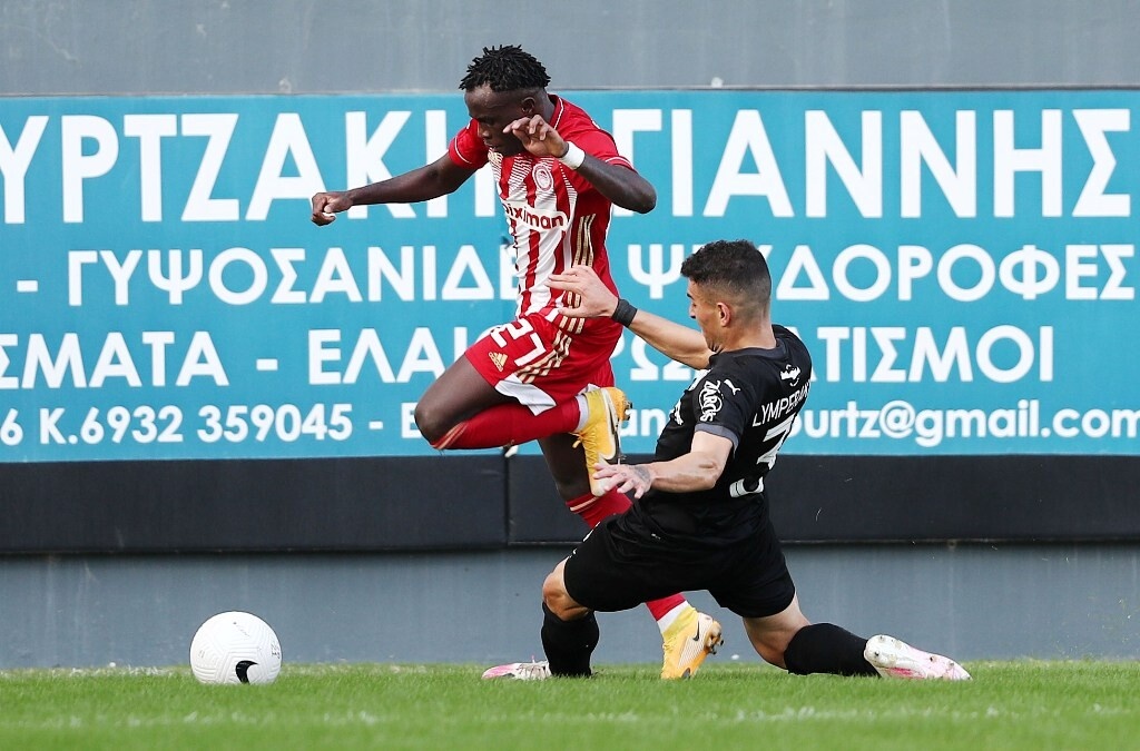 ΟΦΗ - Ολυμπιακός 2-0: Πρώτο «διπλό» με «δήμιο» Χασάν (photos+videos)