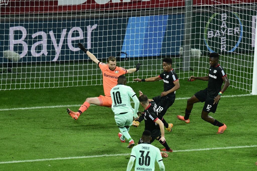 Bundesliga: Ο Αλάριο οδηγεί ψηλά τη Λεβερκούζεν (video+photos)