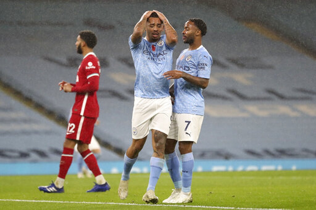 Μάντσεστερ Σίτι - Λίβερπουλ 1-1: Μοιρασιά στο ντέρμπι και κερδισμένη η Λέστερ (videos+photos)