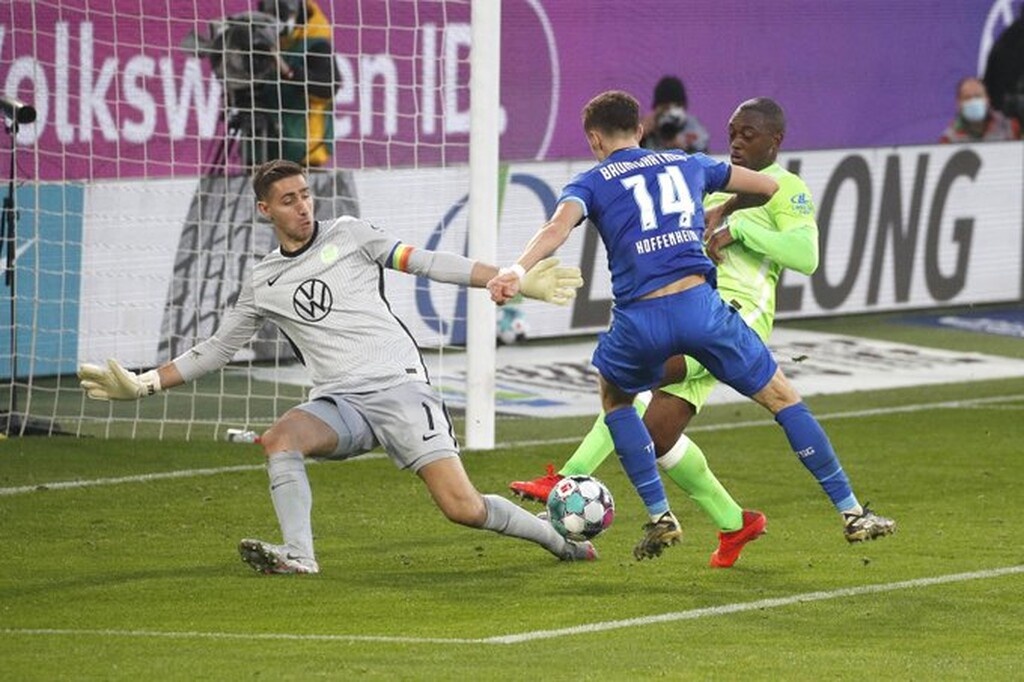 Bundesliga: Γλίτωσε το έμφραγμα στο 94' η Βόλφσμπουργκ! (video+photos)