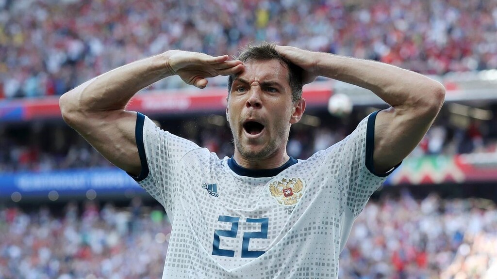 Ρωσία: «Κόπηκε» ο αρχηγός της εθνικής λόγω ροζ βίντεο (photos+video)