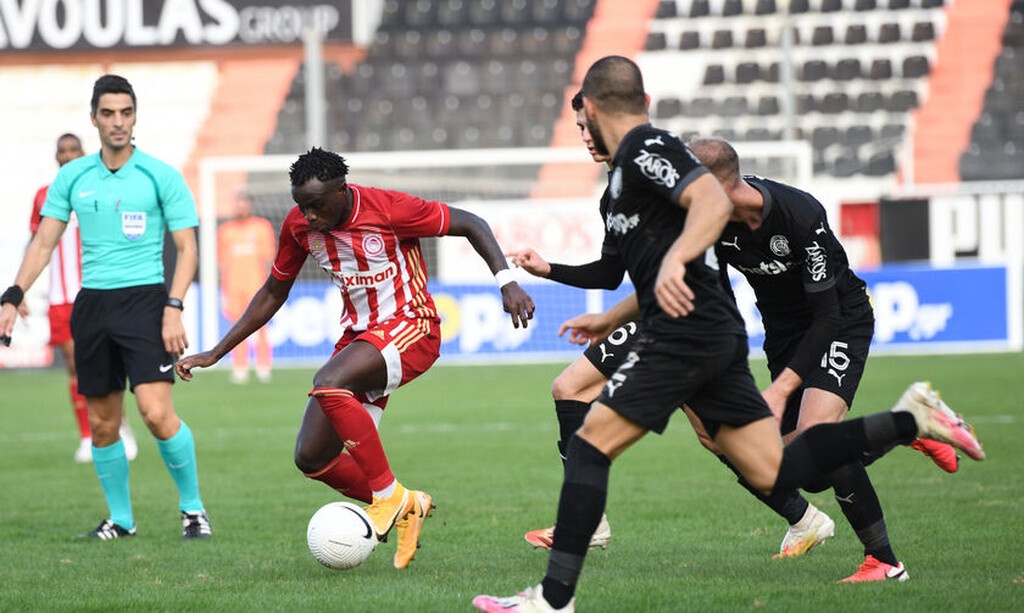 Μπρούμα: «Να δουλέψουμε πολύ στη διακοπή»