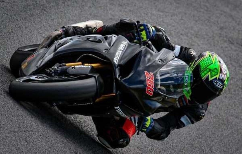 Σοκ! Οδηγός βρήκε τραγικό θάνατο σε αγώνα (photos+video)