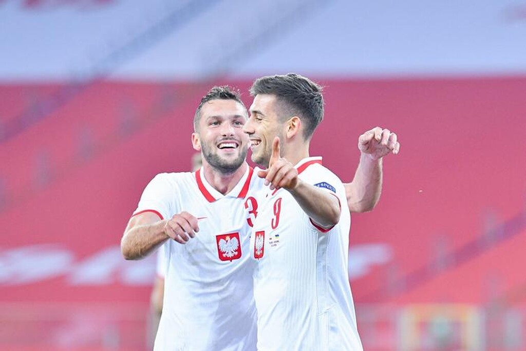 Πολωνία-Ουκρανία 2-0: Νικάει και χωρίς Λεβαντόφσκι (video)