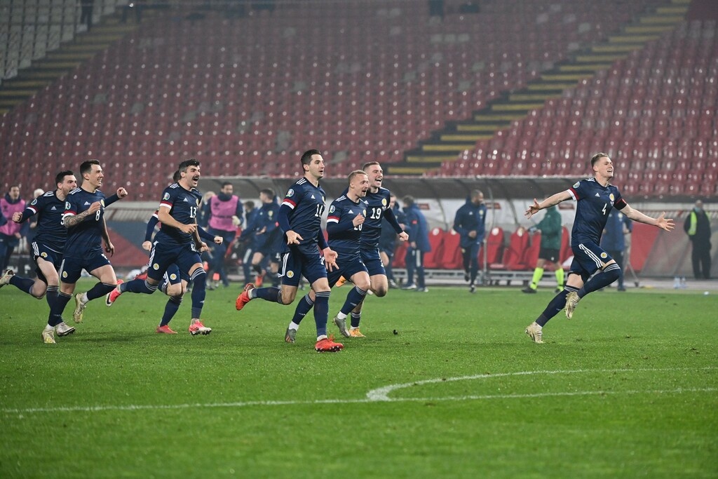 Euro 2020: Οι 24 φιναλίστ μετά την βραδιά θρίλερ! (photos)