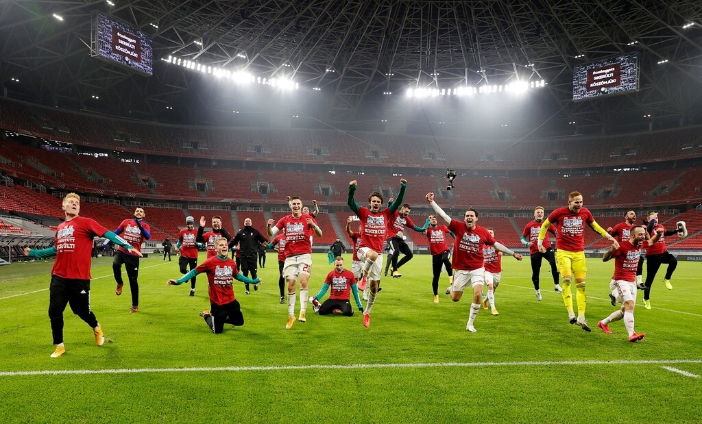 Euro 2020: Οι 24 φιναλίστ μετά την βραδιά θρίλερ! (photos)