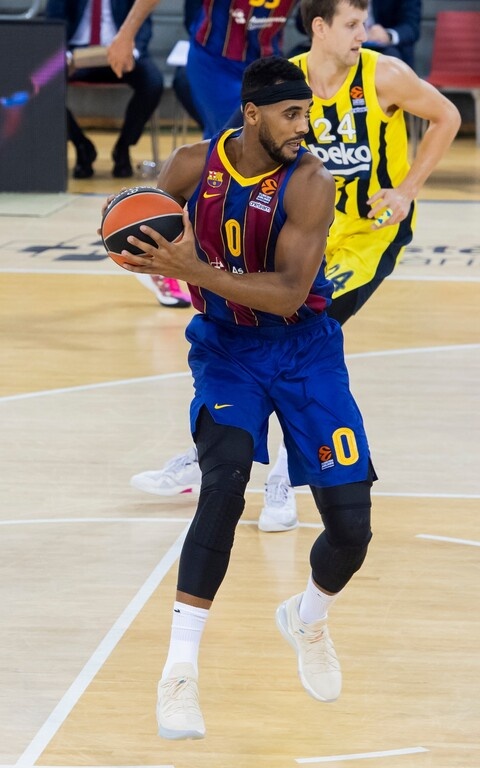 Μπαρτσελόνα - Φενέρμπαχτσε 97-55: «Μπλαουγκράνα» επίδειξη δύναμης