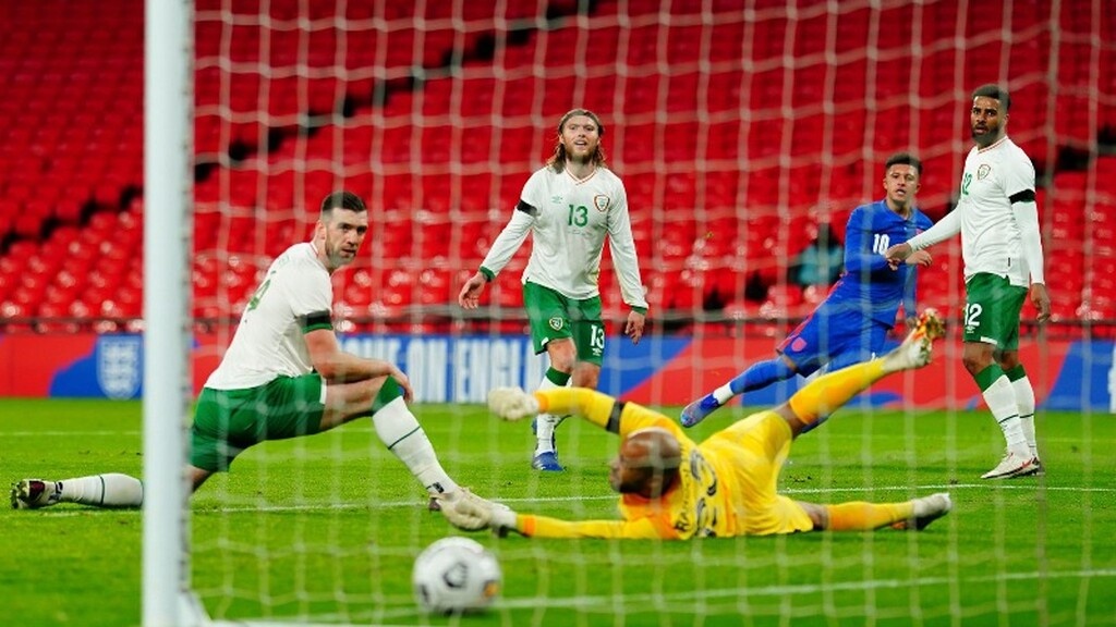 Αγγλία-Ιρλανδία 3-0: Άνετα τα νεαρά «λιοντάρια»!