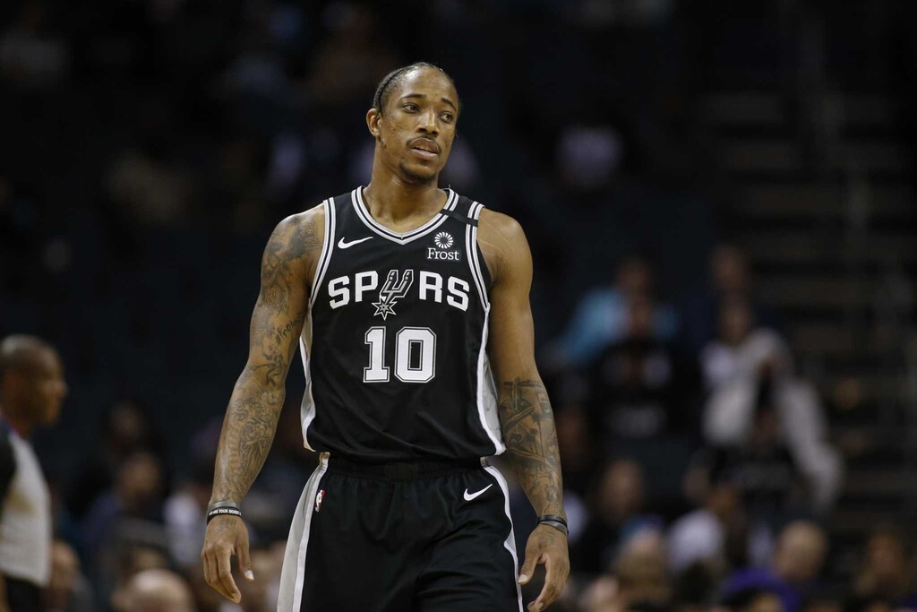 NBA: Το ψάχνουν με ΝτεΡόζαν οι Λέικερς (photos+video)