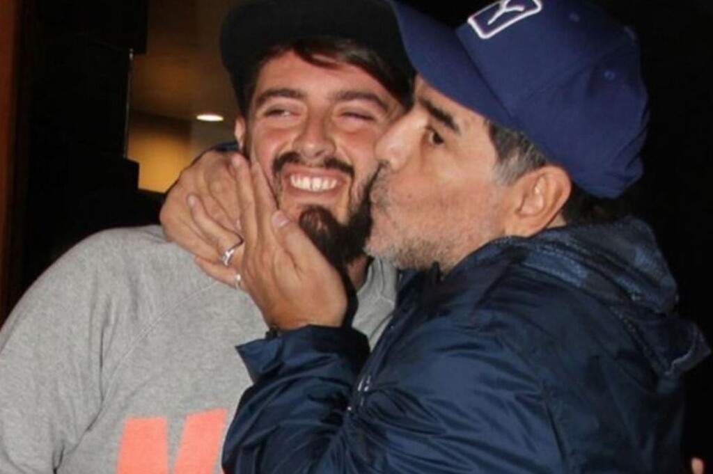 Στο νοσοκομείο ο γιος του Μαραντόνα! (Photos)