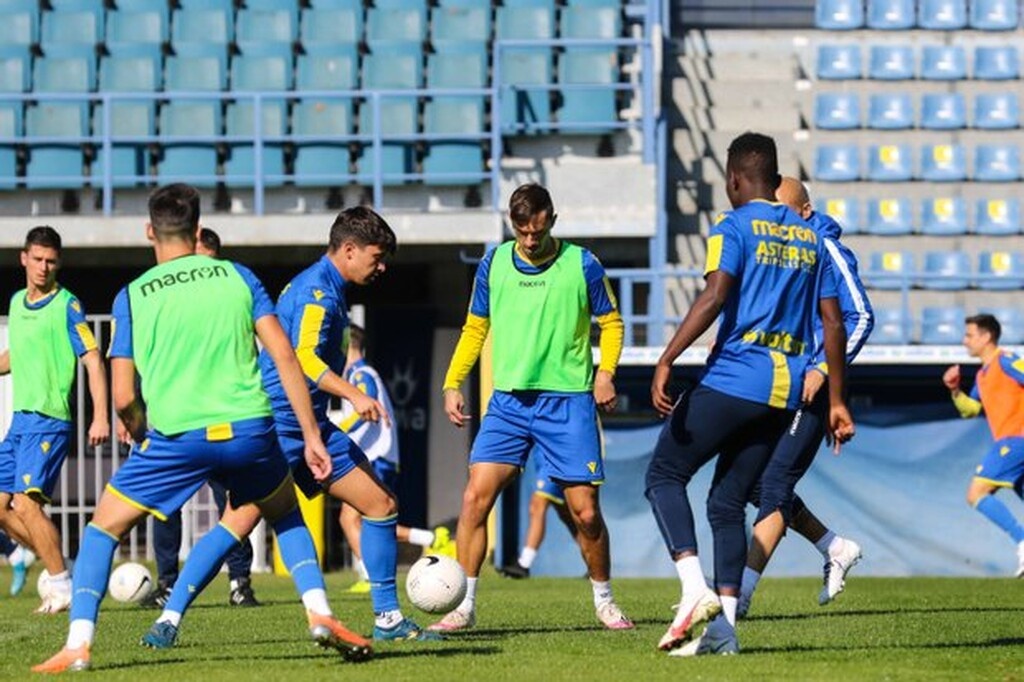 Αστέρας Τρίπολης: Ξεμούδιασαν με οικογενειακό «διπλό» (photos+video)