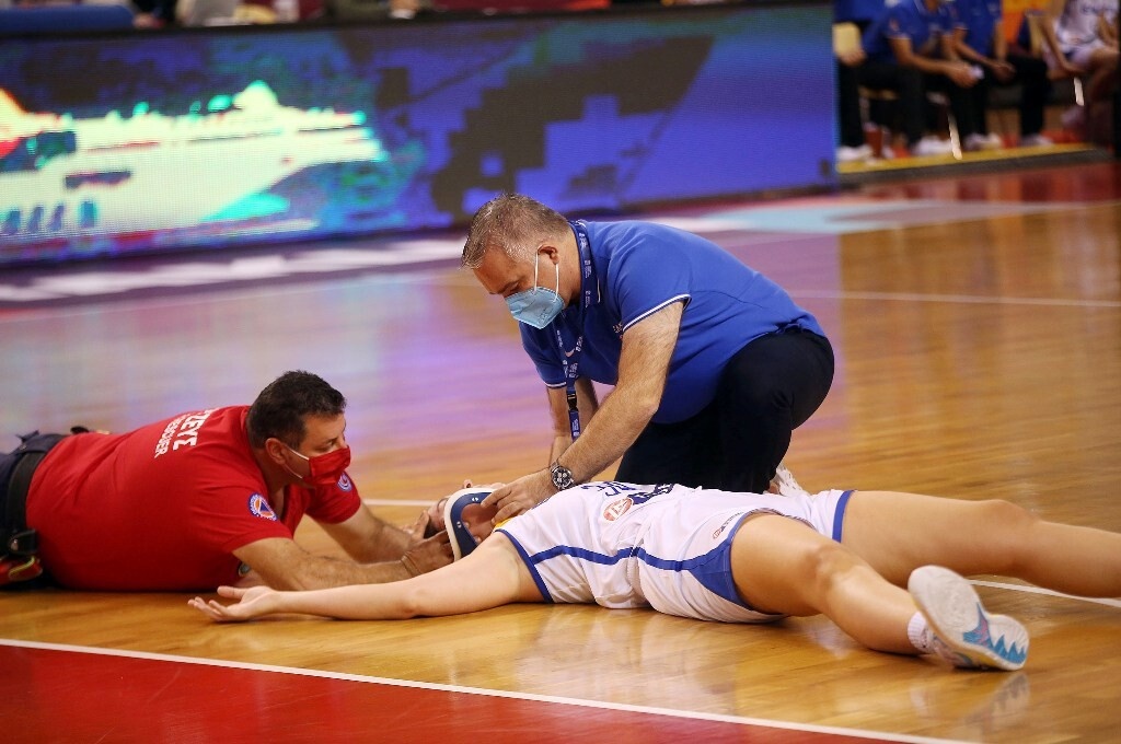 «Πάγωσαν» στην Εθνική Γυναικών: Σοβαρός τραυματισμός για τη Φασούλα