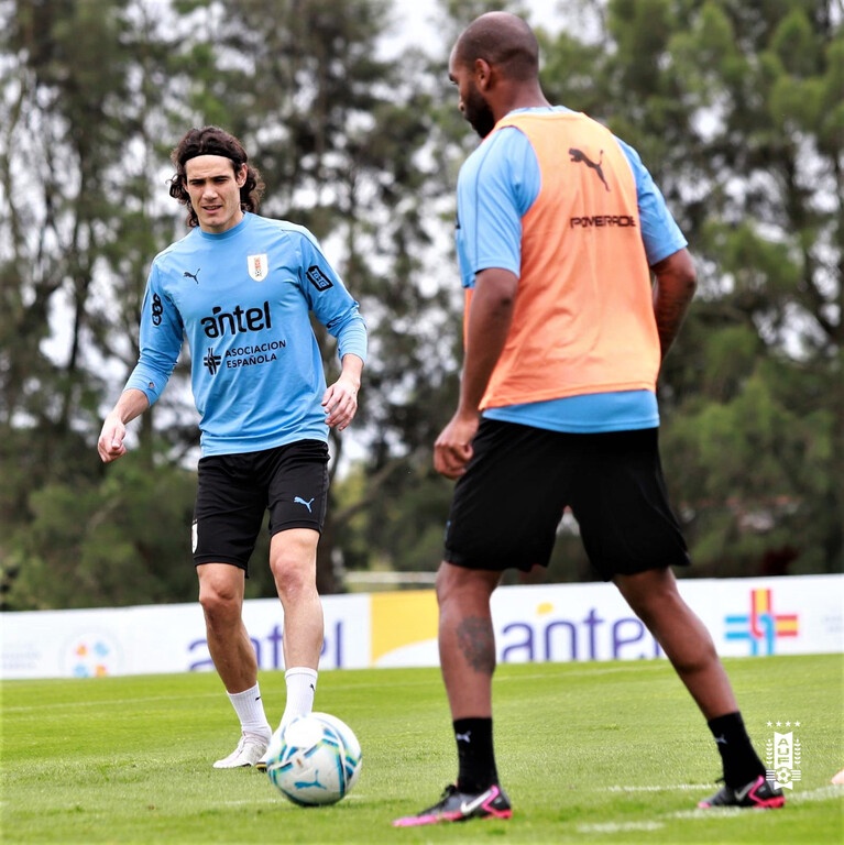 Θετικός στον κορονοϊό ο Σουάρες, χάνει Βραζιλία και Μπαρτσελόνα! (photos)