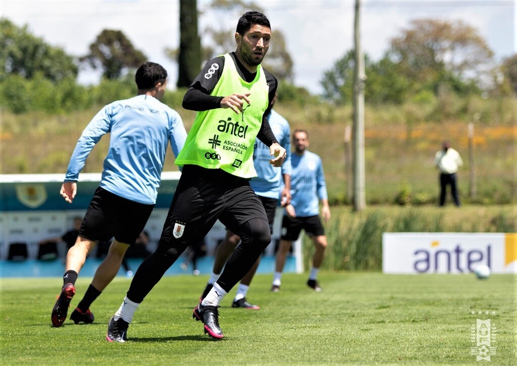 Θετικός στον κορονοϊό ο Σουάρες, χάνει Βραζιλία και Μπαρτσελόνα! (photos)