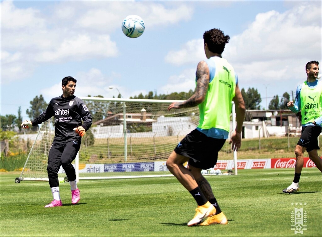 Θετικός στον κορονοϊό ο Σουάρες, χάνει Βραζιλία και Μπαρτσελόνα! (photos)