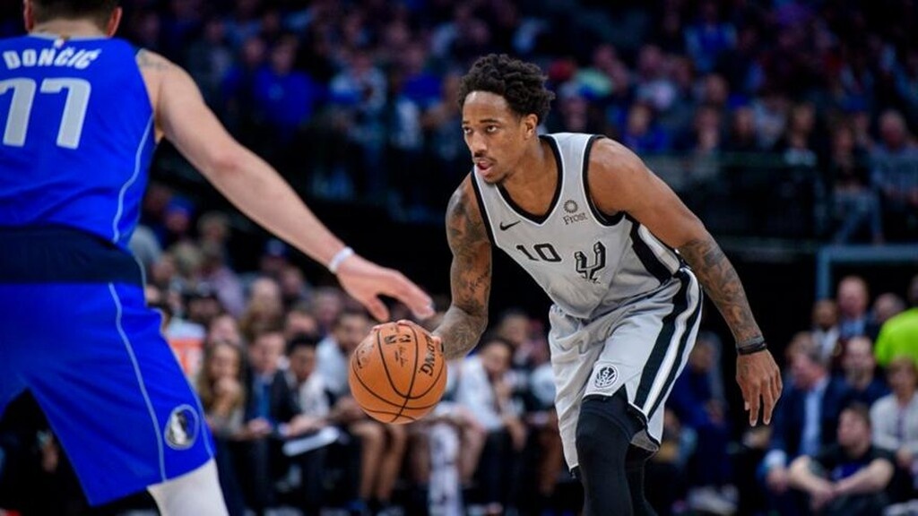 NBA: Δεν το κουνάει από Σπερς ο ΝτεΡόζαν (video)