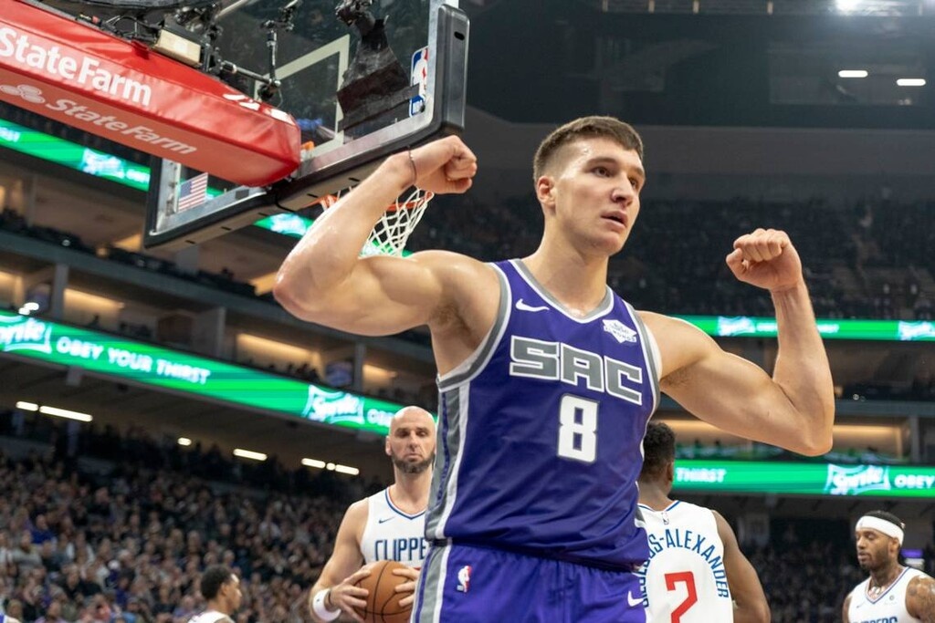 NBA: Διπλή «βόμβα» από Μπακς (photos+videos)